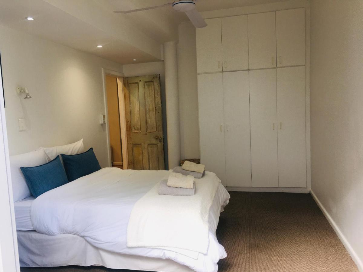 Lejlighed i Camps Bay på 270 m². Soveværelser: 2. Private badeværelser: 2. Kapstaden Eksteriør billede