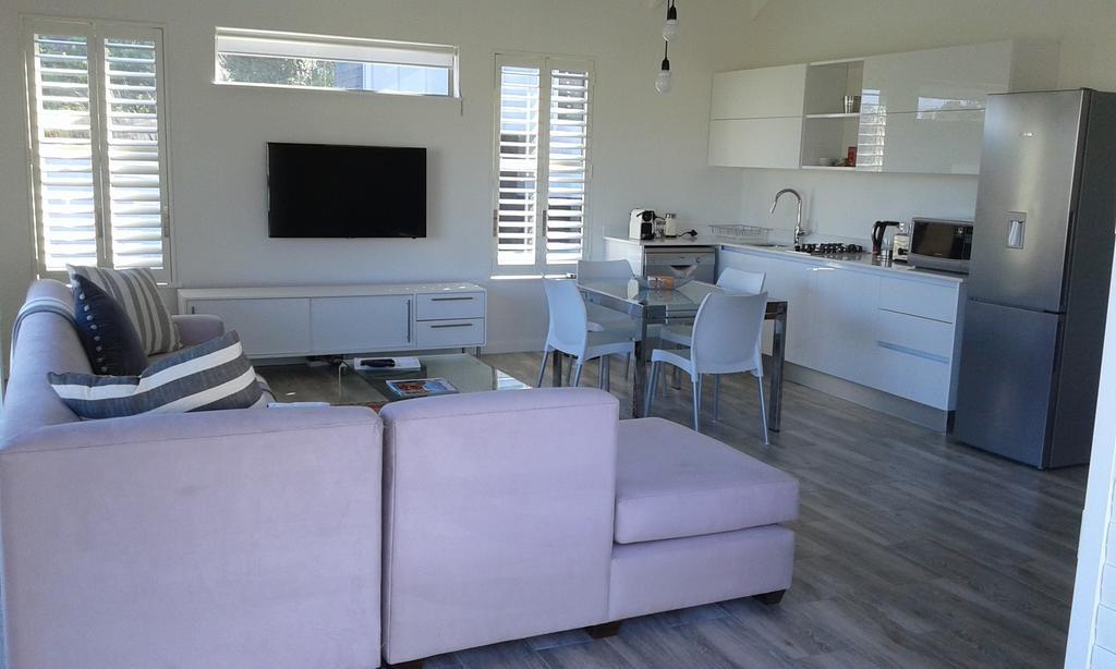 Lejlighed i Camps Bay på 270 m². Soveværelser: 2. Private badeværelser: 2. Kapstaden Eksteriør billede