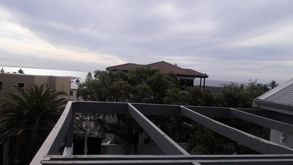 Lejlighed i Camps Bay på 270 m². Soveværelser: 2. Private badeværelser: 2. Kapstaden Eksteriør billede