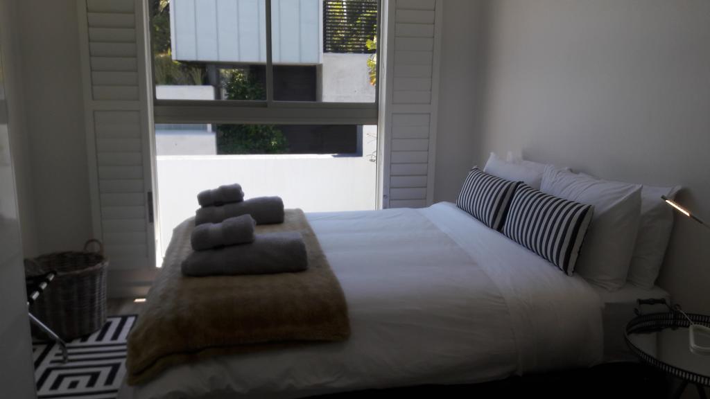 Lejlighed i Camps Bay på 270 m². Soveværelser: 2. Private badeværelser: 2. Kapstaden Eksteriør billede