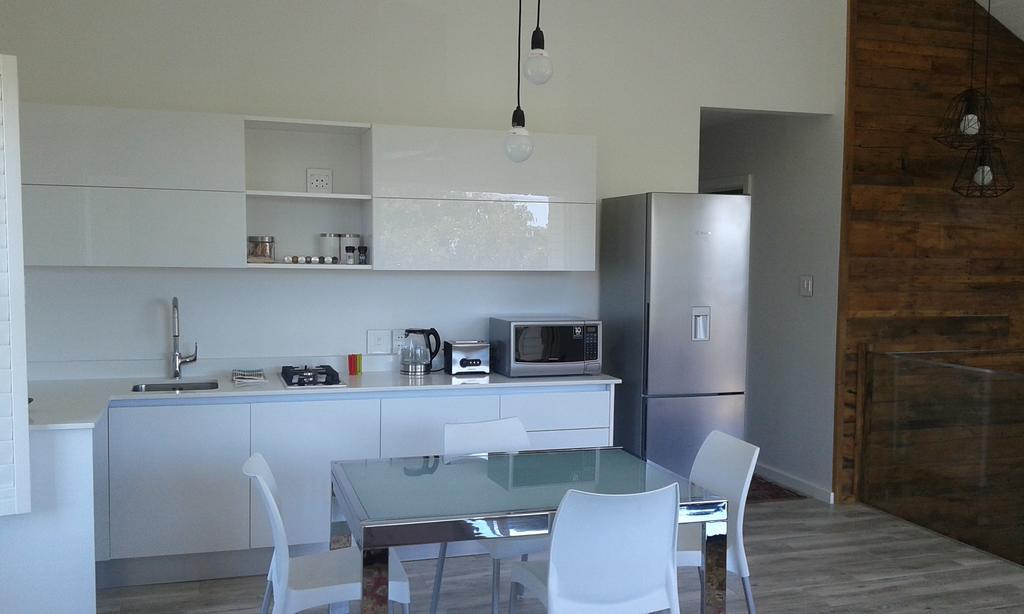 Lejlighed i Camps Bay på 270 m². Soveværelser: 2. Private badeværelser: 2. Kapstaden Eksteriør billede