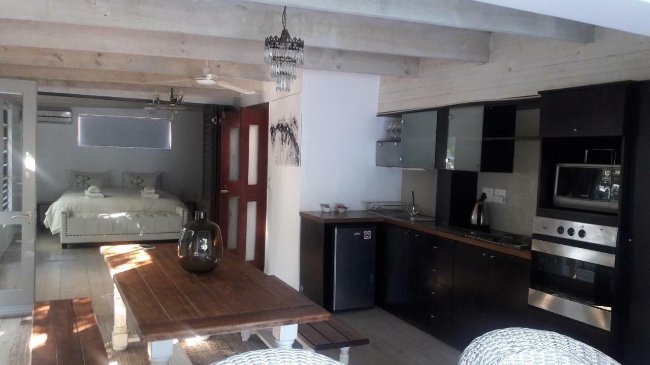 Lejlighed i Camps Bay på 270 m². Soveværelser: 2. Private badeværelser: 2. Kapstaden Eksteriør billede