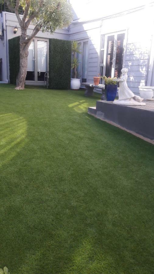 Lejlighed i Camps Bay på 270 m². Soveværelser: 2. Private badeværelser: 2. Kapstaden Eksteriør billede